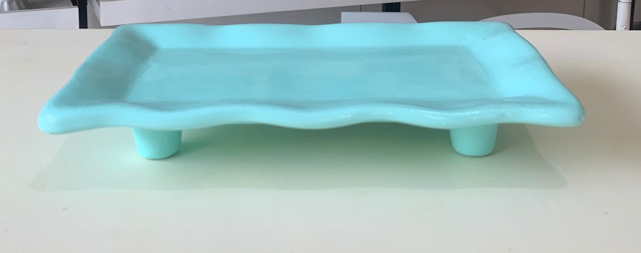 Prato Cerâmico Com Pés Ciano  - BEMDEFESTA