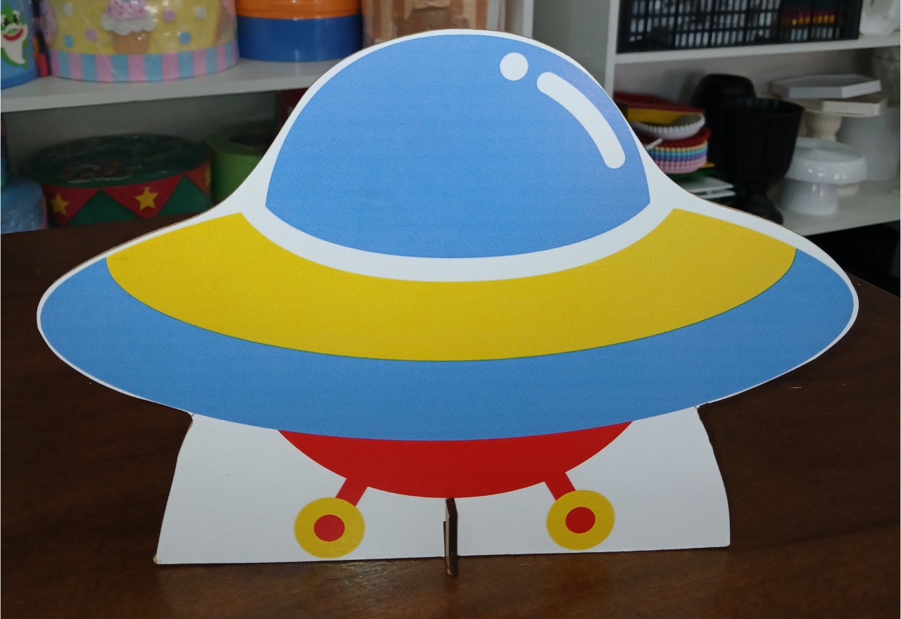 Display Mesa Astronauta 2 - BEMDEFESTA