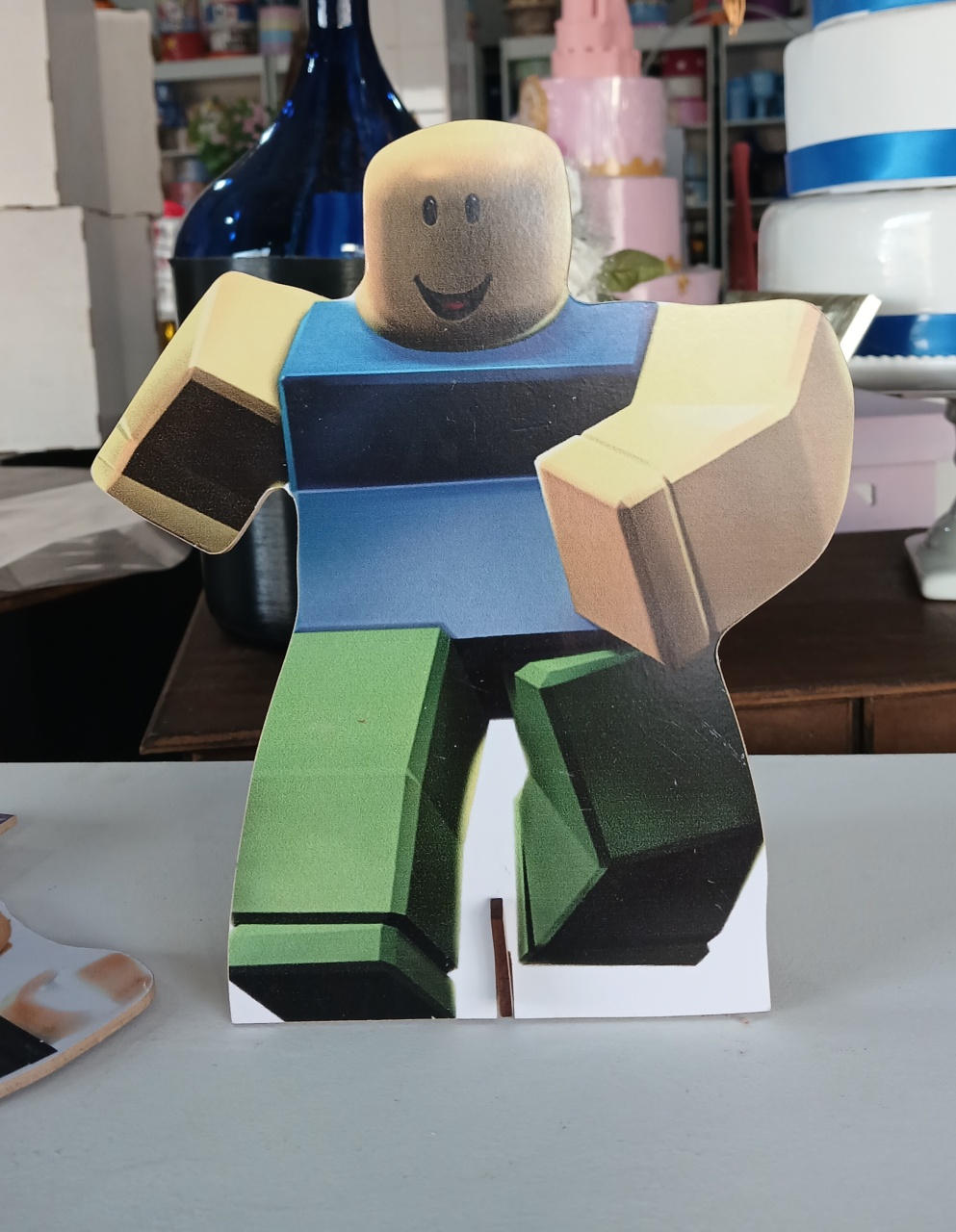 Display Mesa Roblox - BEMDEFESTA