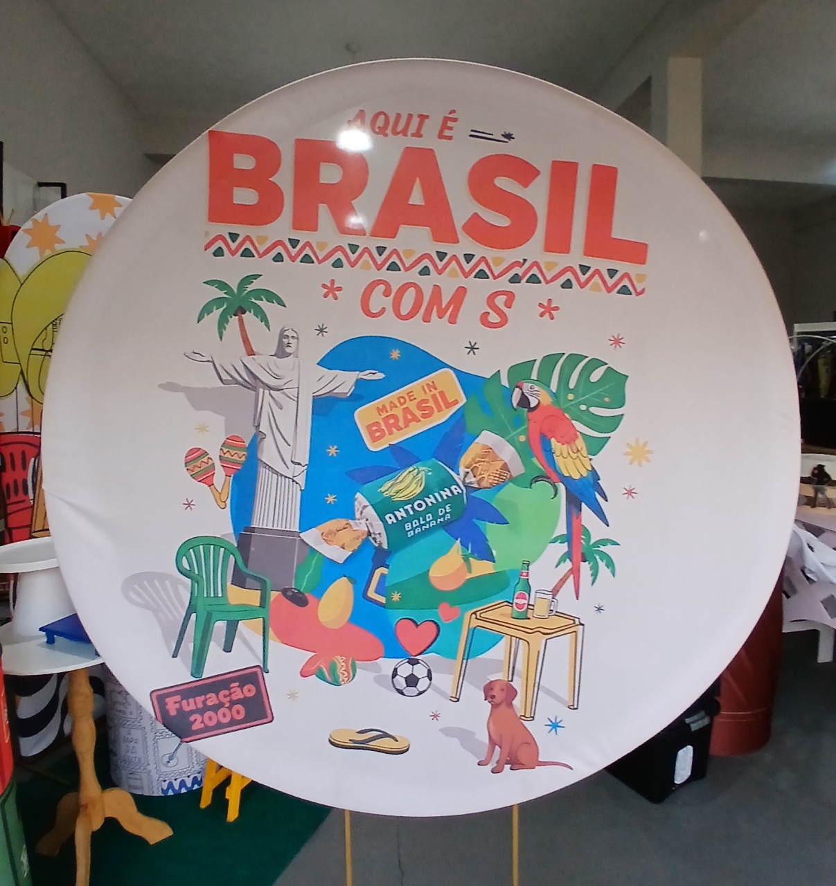 Painel Redondo Brasil Com S - BEMDEFESTA