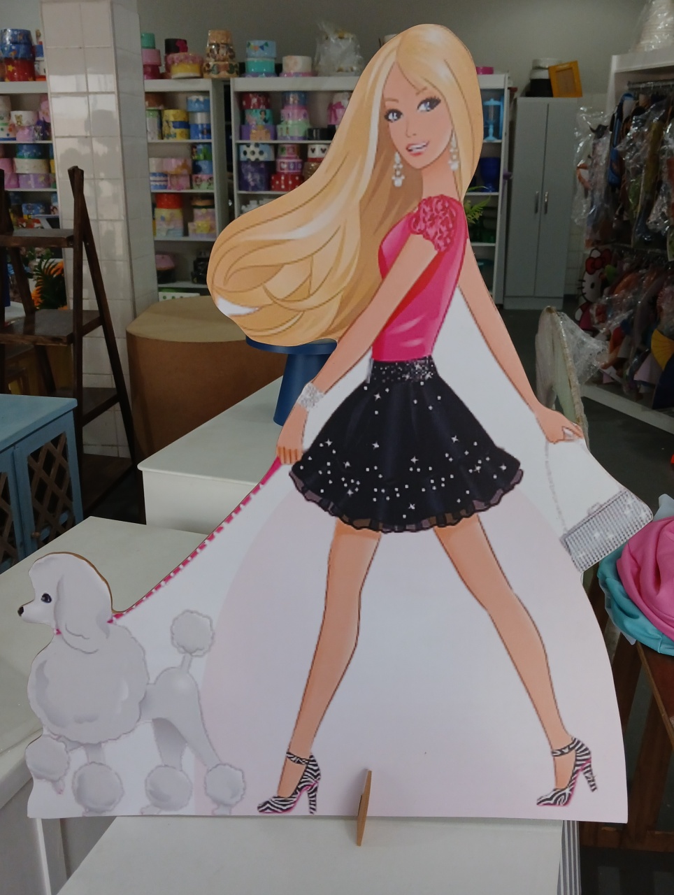 Display Chão Barbie - BEMDEFESTA