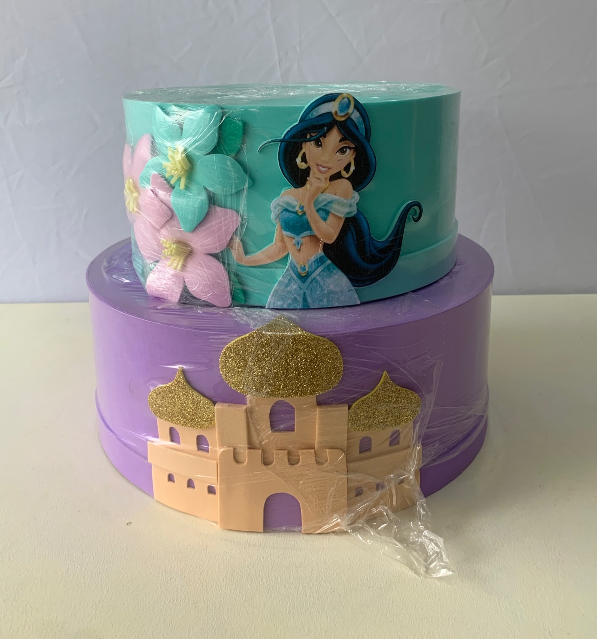 Bolo Fake Jasmine - BEMDEFESTA