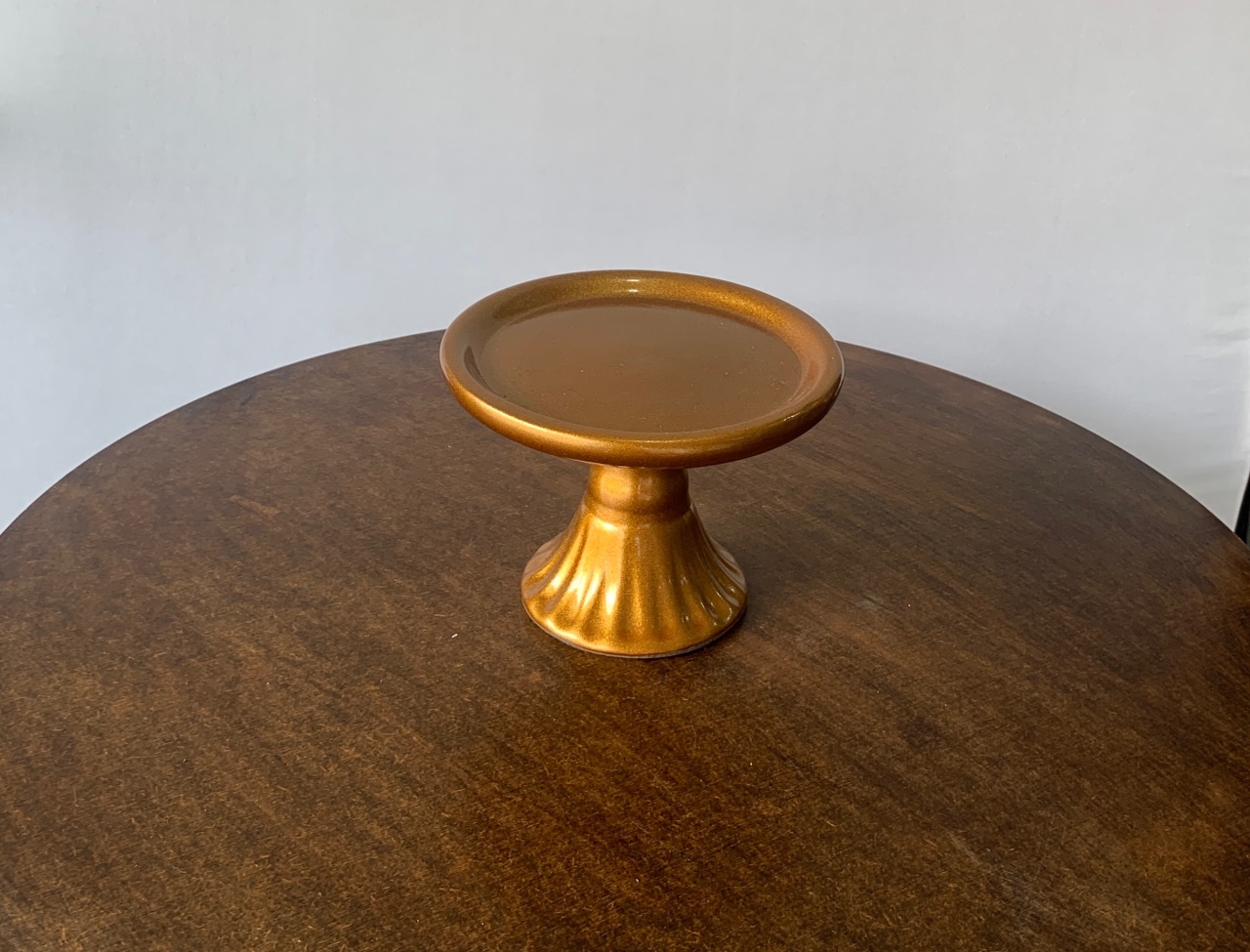 Boleira Cerâmica Redonda Dourado P  - BEMDEFESTA