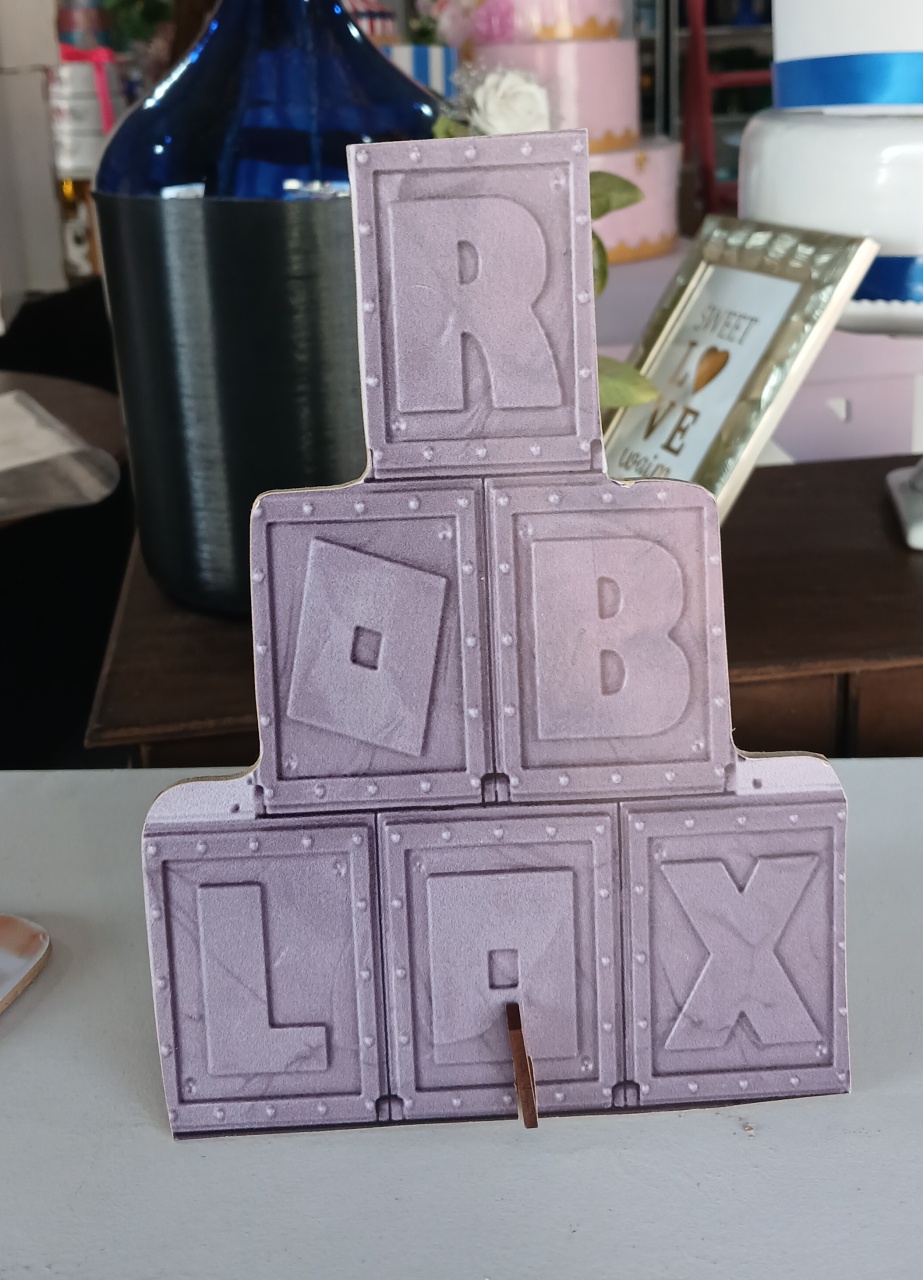 Display Mesa Roblox 2 - BEMDEFESTA