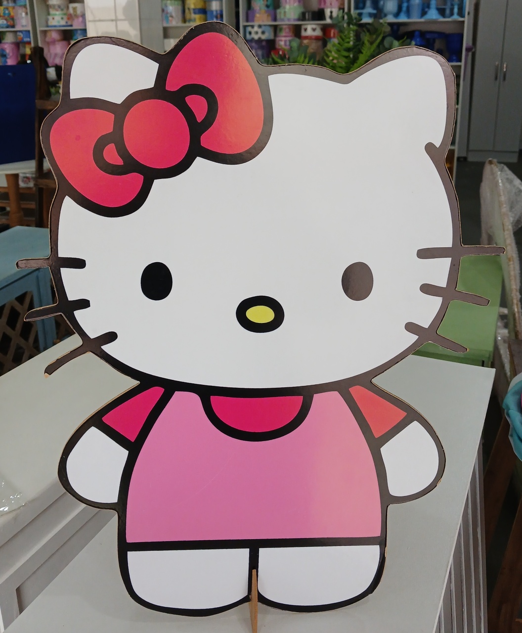 Display Chão Hello Kit - BEMDEFESTA