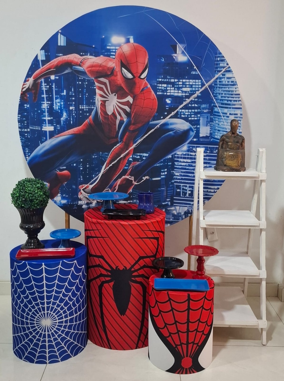 Pegue E Monte Homem Aranha  - Fazendo a Festa