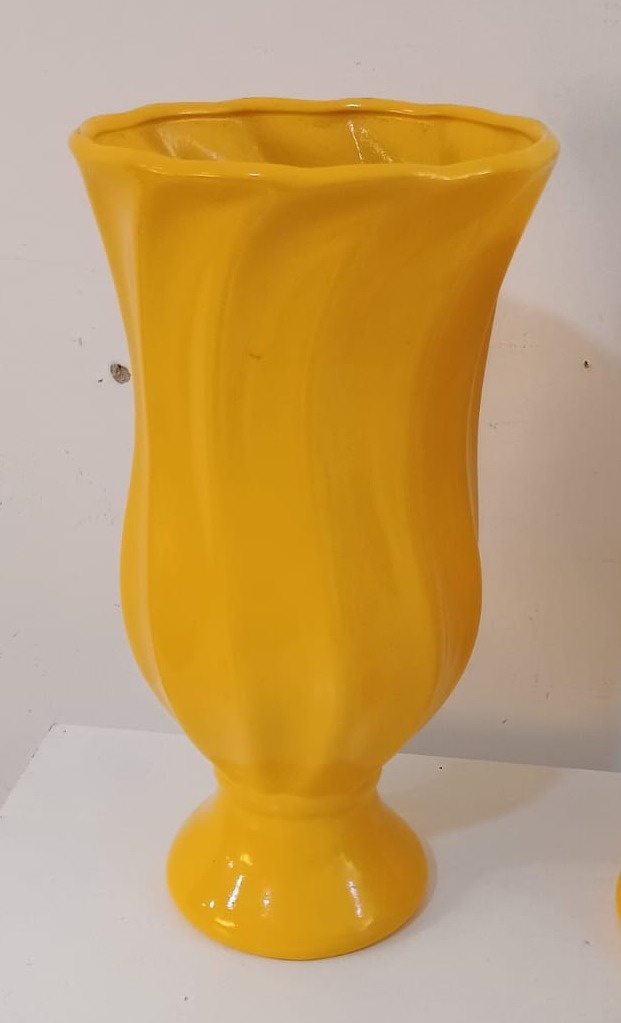 Jarro Amarelo Gg - Fazendo a Festa