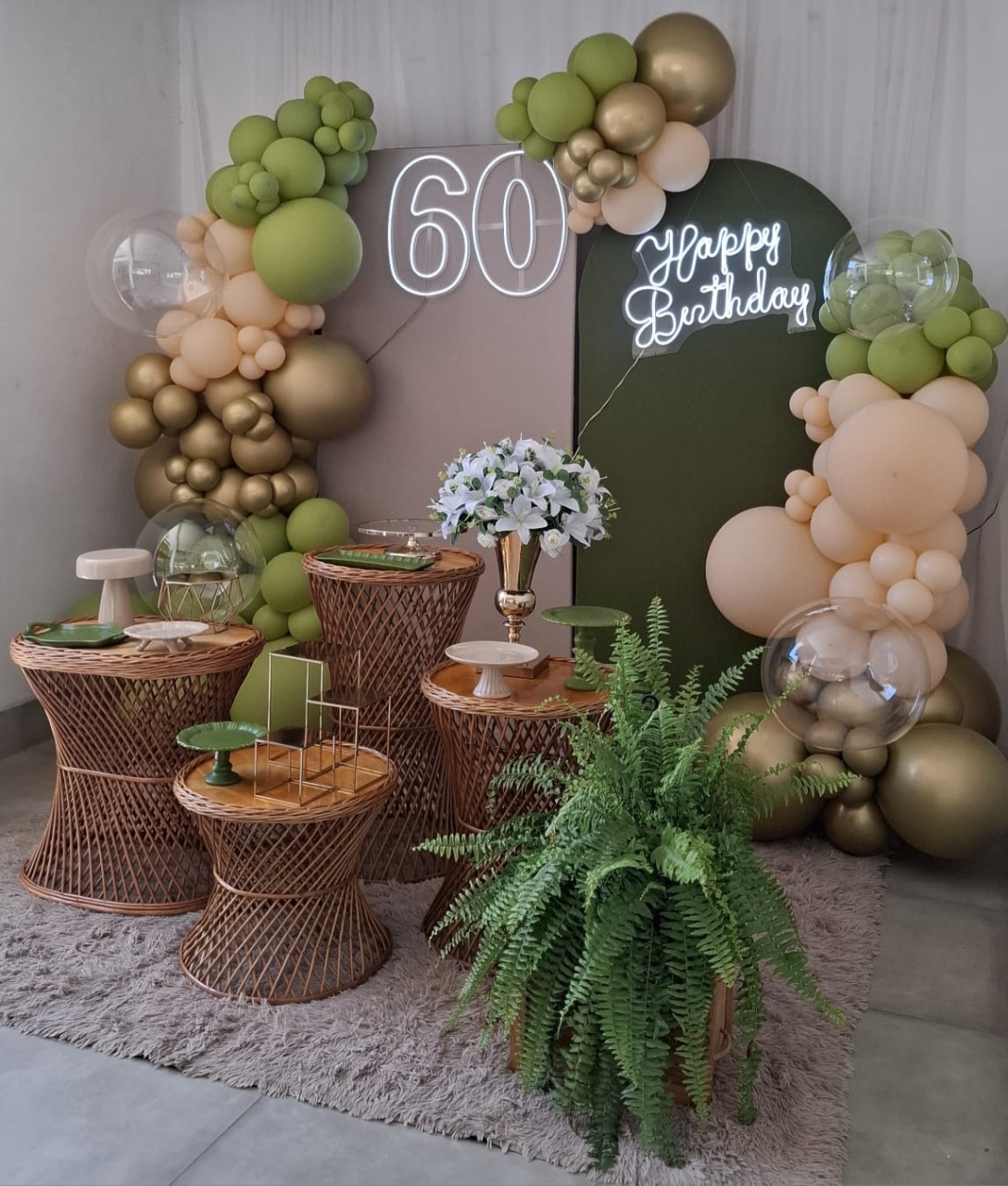 Decoração Verde Oliva, Dourado E Bege  - Fazendo a Festa