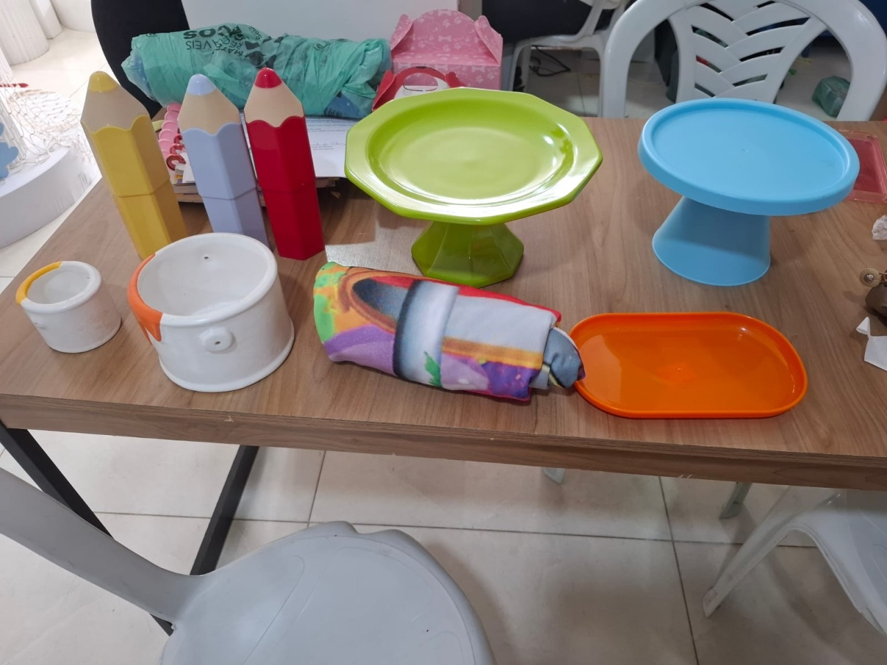 Kit Pegue E Monte  Pintando O 7 - Fazendo a Festa