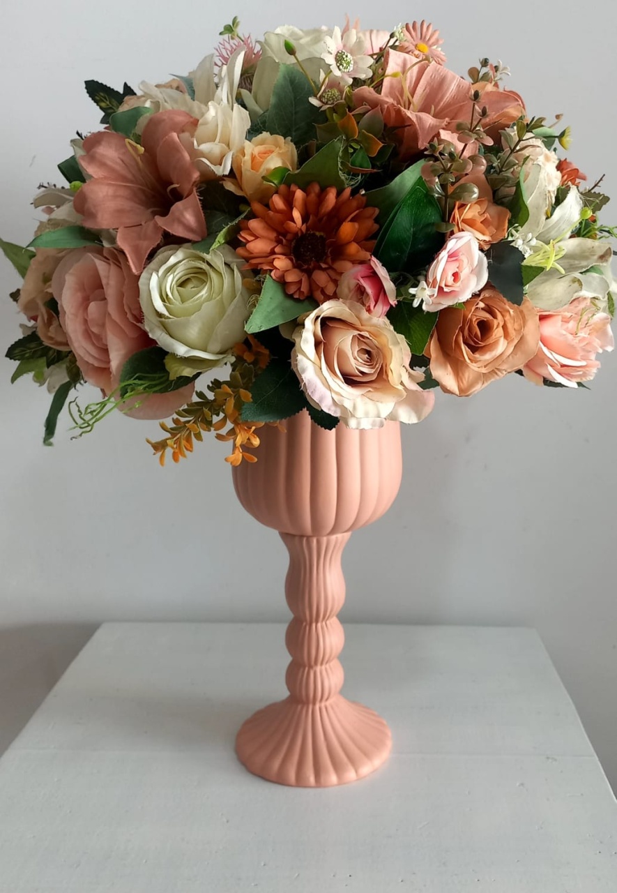 Arranjo de Flor Rose - Fazendo a Festa