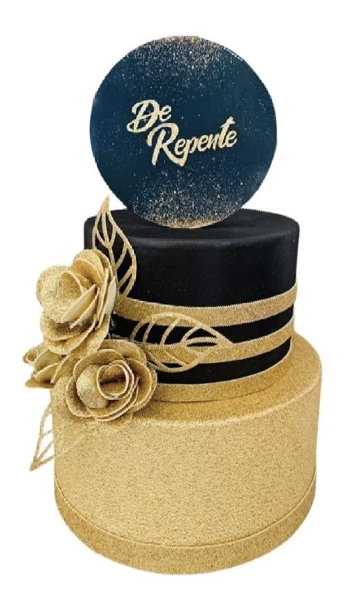 Bolo Fake Preto E Dourado-De Repente - Fazendo a Festa