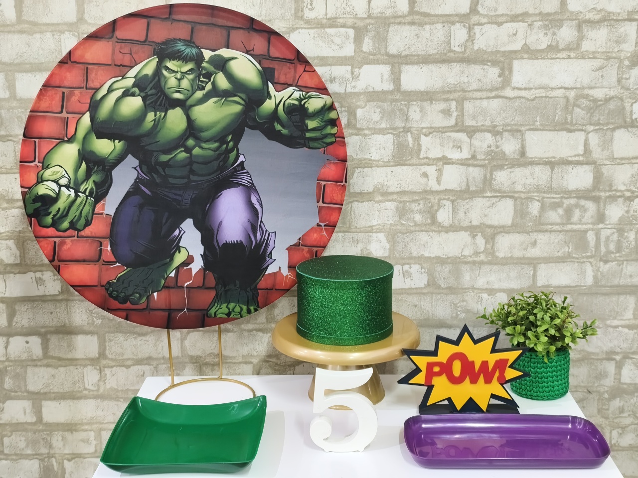 Mini Kit Hulk - Pegue e Monte Tesouro Encantado