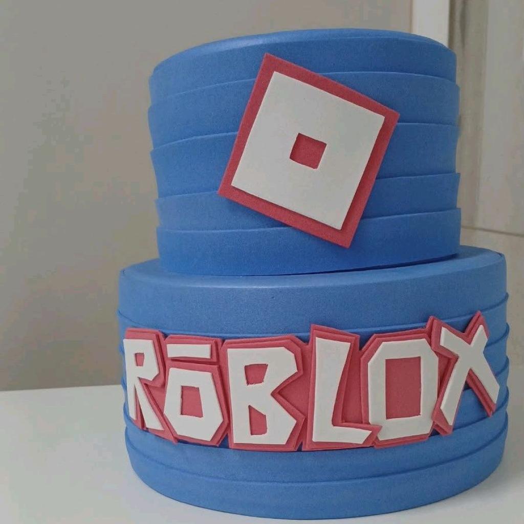 Bolo Roblox - Pegue e Monte Tesouro Encantando