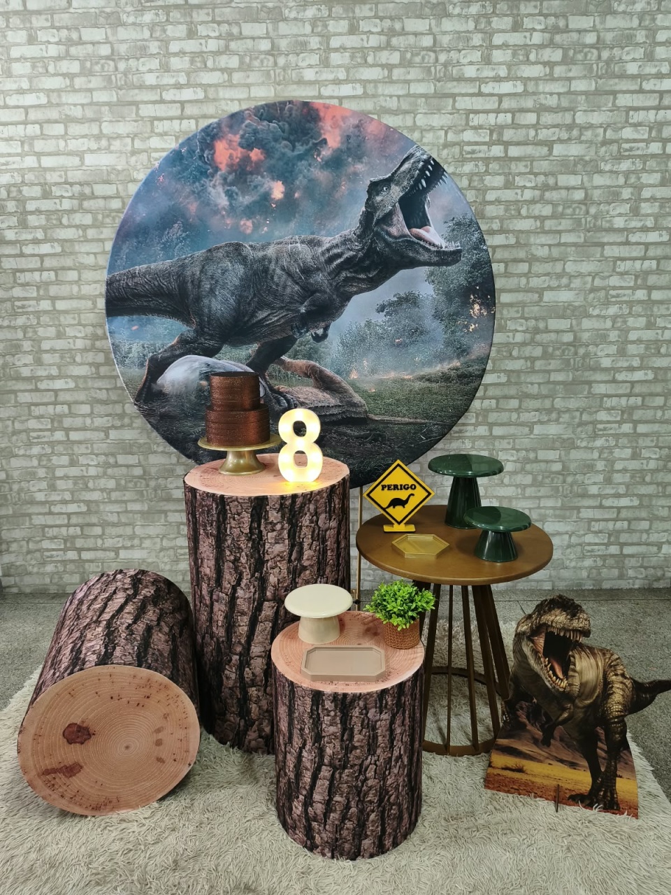 Kit Dinossauros - Pegue e Monte Tesouro Encantado
