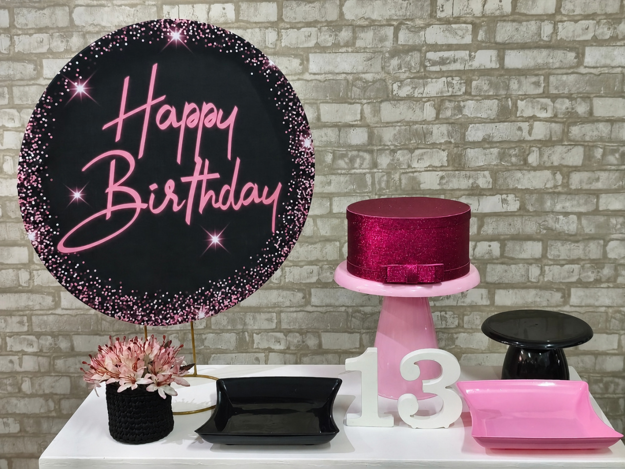 Miki Kit Happy Birthday Preto E Rosa Adulto - Pegue e Monte Tesouro Encantado