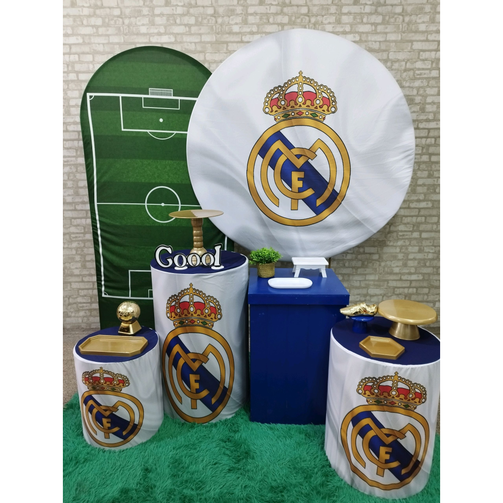 Kit Futebol Time Real Madrid - Pegue e Monte Tesouro Encantando