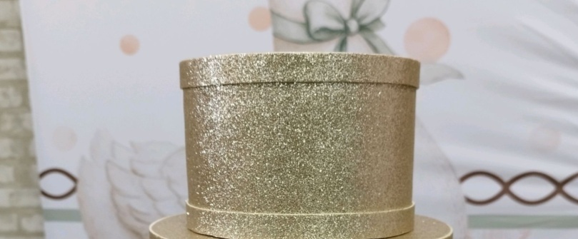Bolo Fake Dourado Base 1 - Pegue e Monte Tesouro Encantado