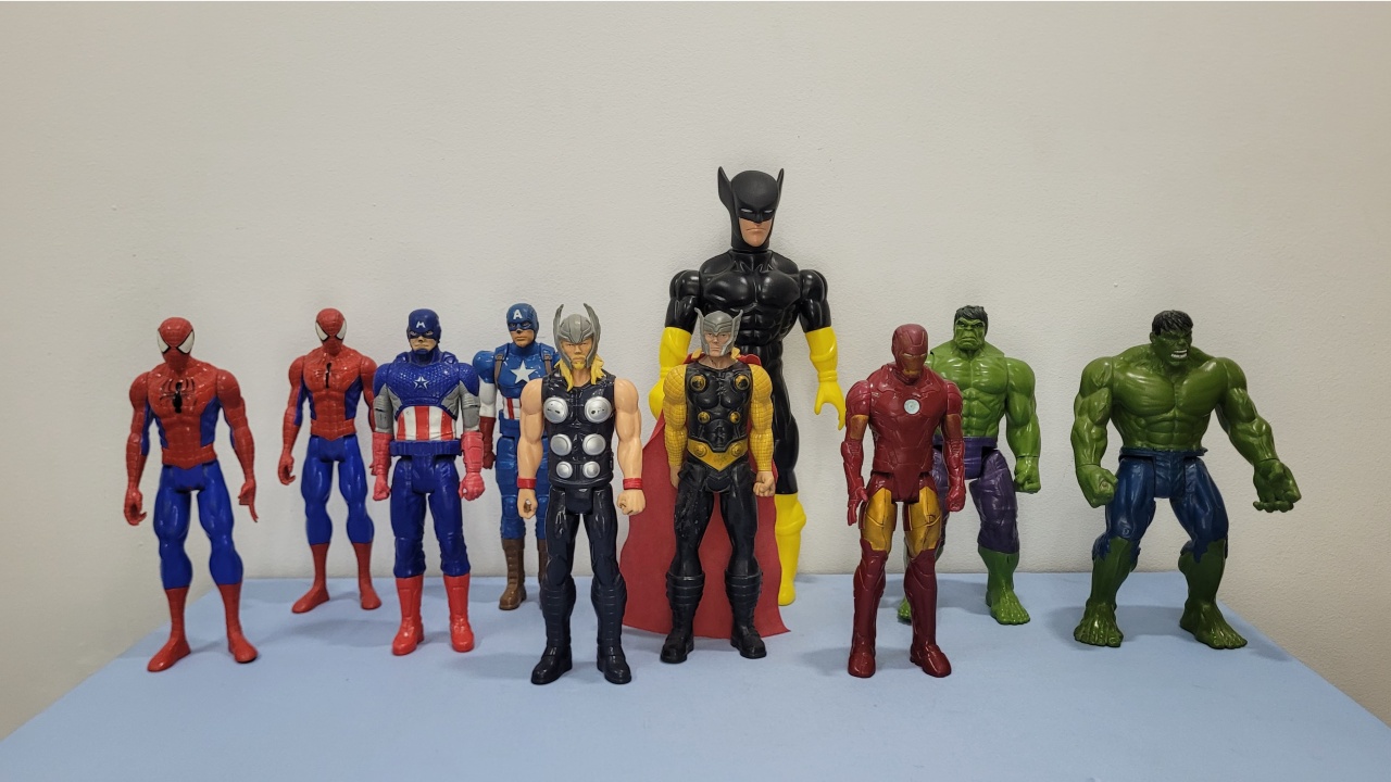 Kit Bonecos Vingadores - AcervodosSonhos 