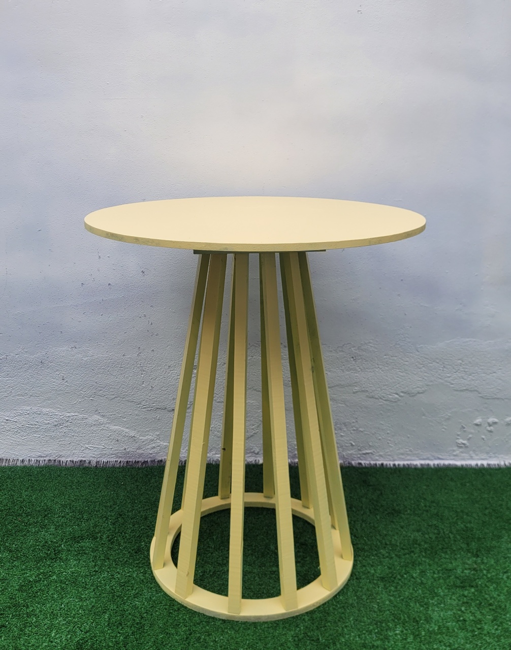 Mesa Cone Ripada de Pinus - AcervodosSonhos 