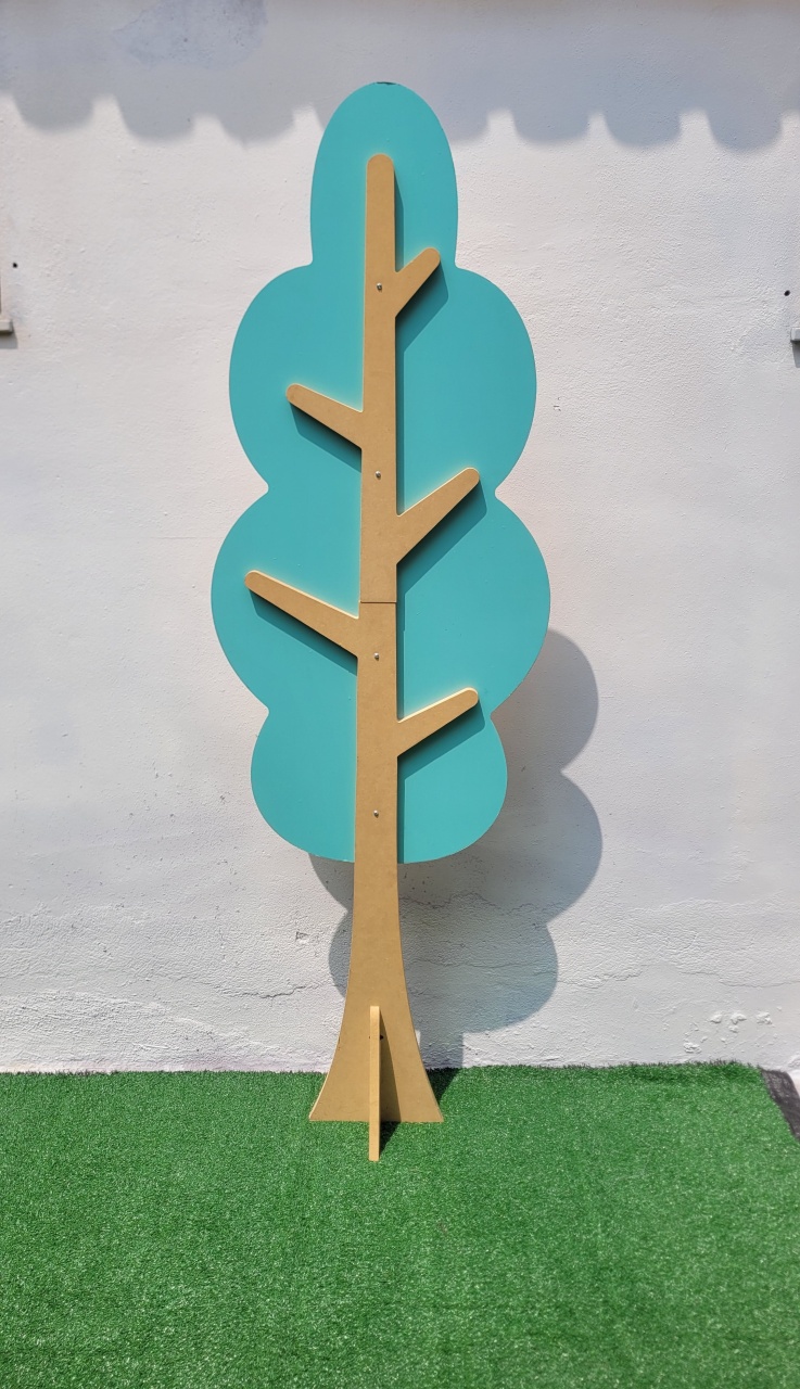 Árvore 1.90Cm - AcervodosSonhos 