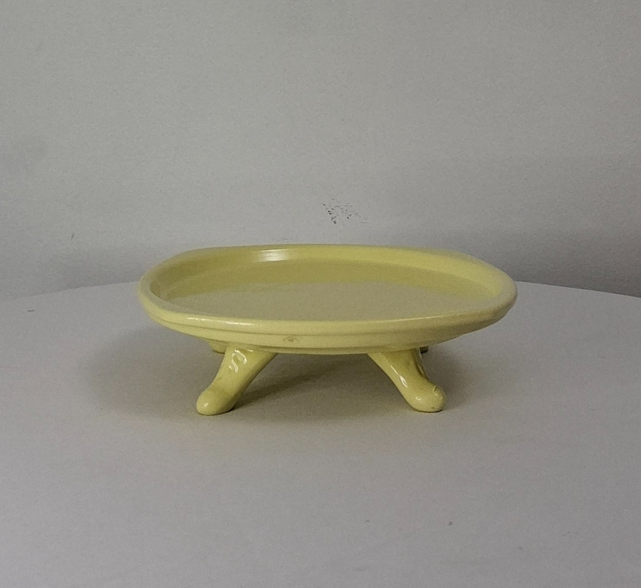 Bandeja Pequena Amarelo Candy - AcervodosSonhos 
