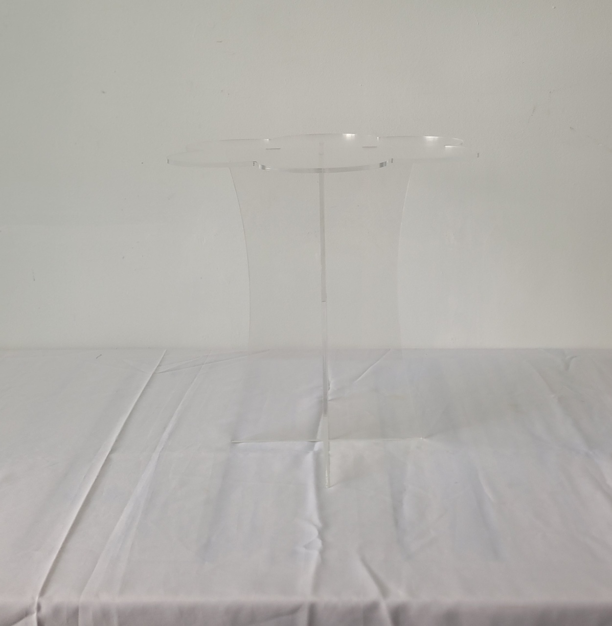Mesa Margarida P - AcervodosSonhos 