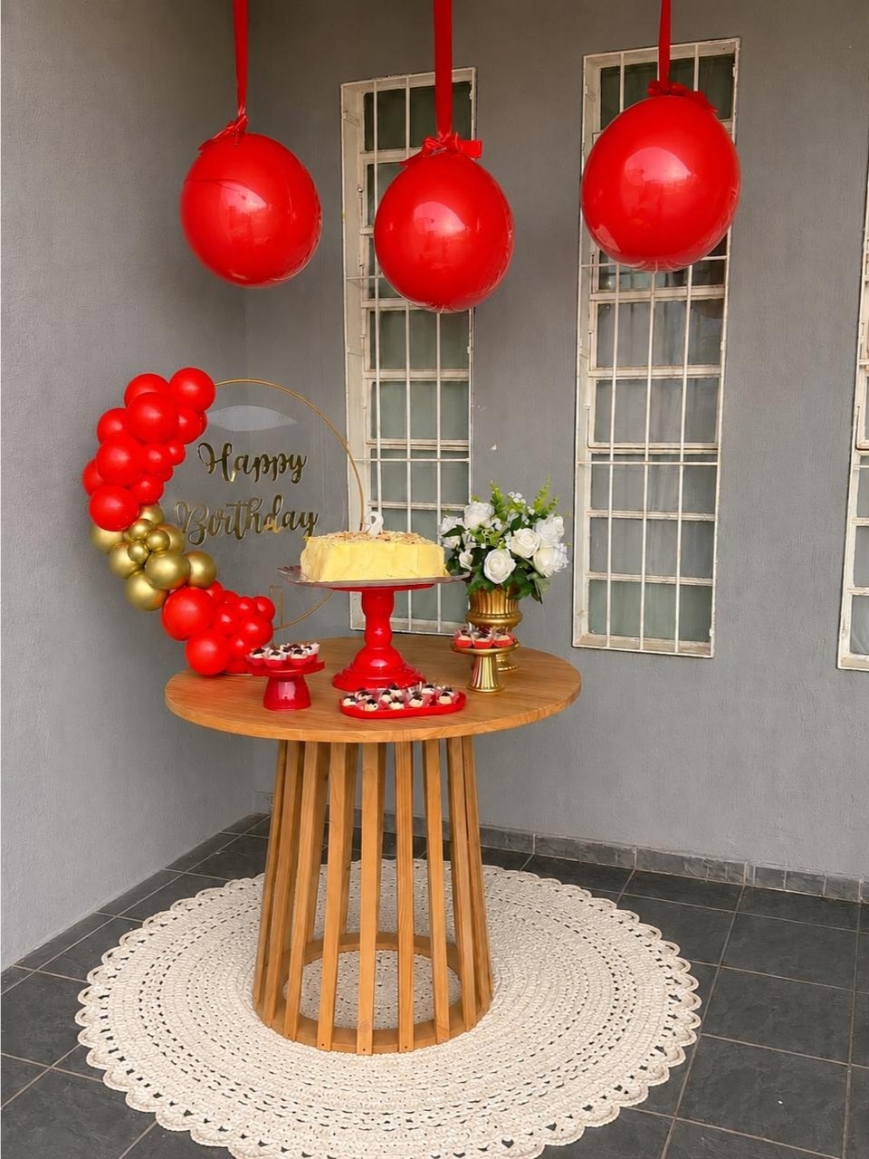 Mini Kit Happy Birthday Com Mesa - Mundo fest 
