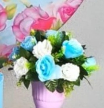 Arranjo de Flor Azul E Branco - MAP
