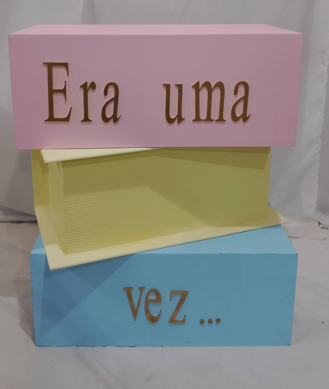 Cômoda Era Uma Vez  - Realize Decorações