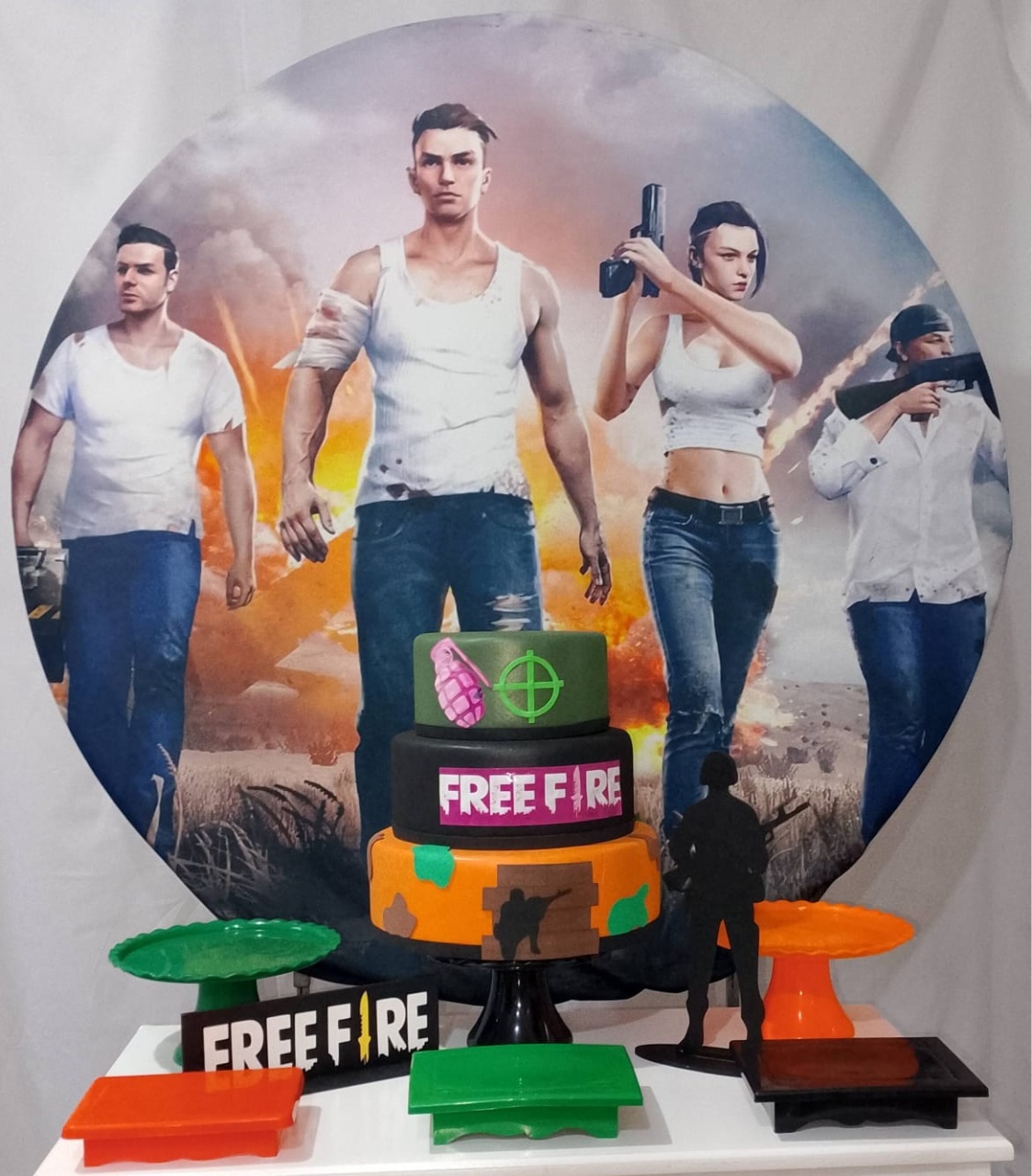 Kit Sem Mesa Free Fire - Realize Decorações