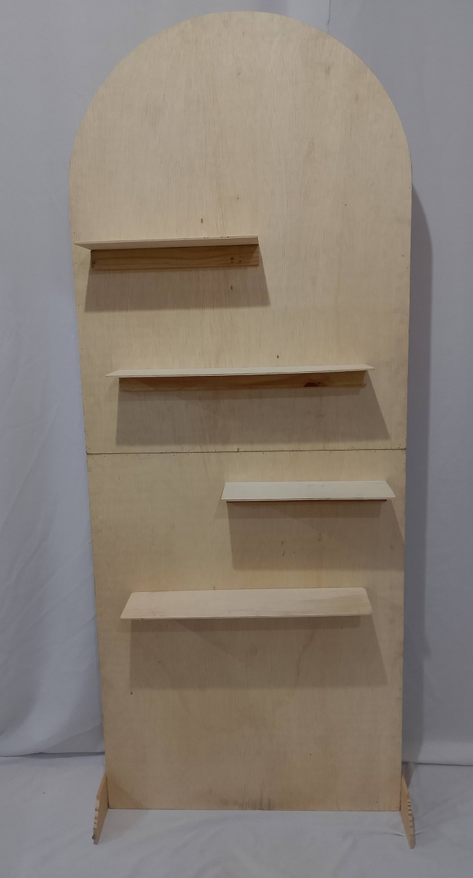 Painel Pinus Com Prateleira  - Realize Decorações