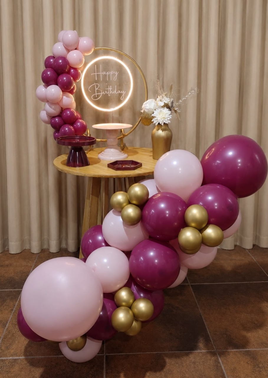 Kit Mesa Pegue E Monte Vinho E Rosa - Realize Decorações
