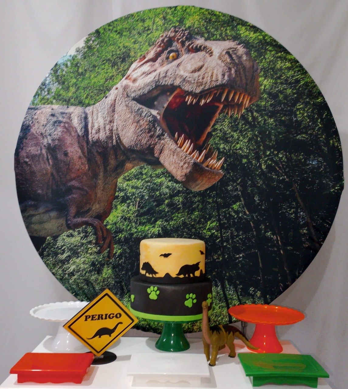 Kit Sem Mesa Dinossauro  - Realize Decorações