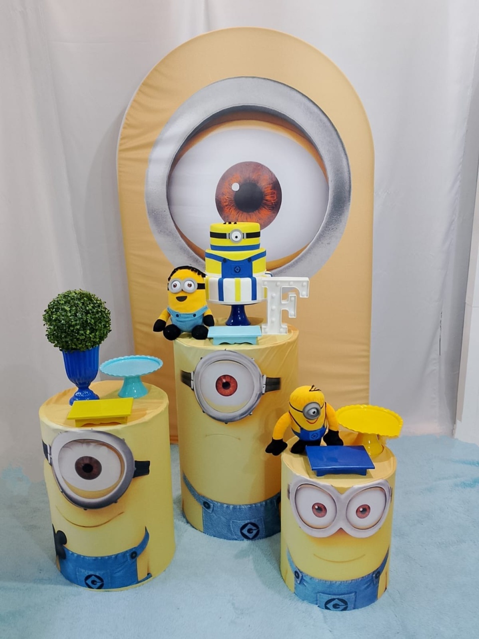 Pegue E Monte Minions Romano - Realize Decorações