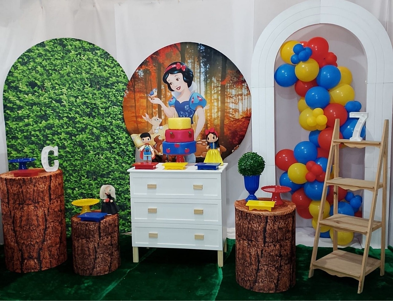Pegue E Monte Branca de Neve Luxo 1  - Realize Decorações