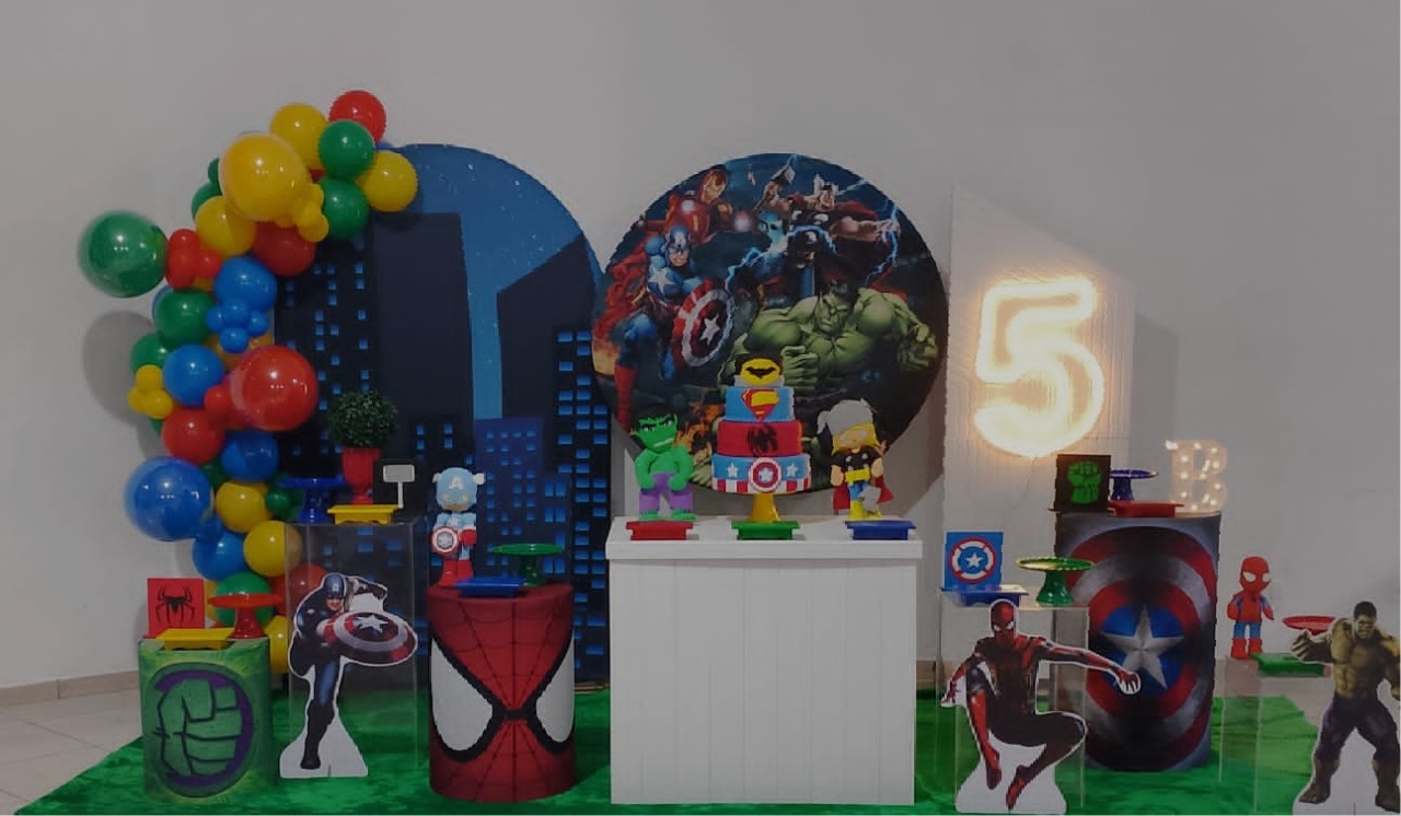 Pegue E Monte Vingadores Mega Luxo - Realize Decorações