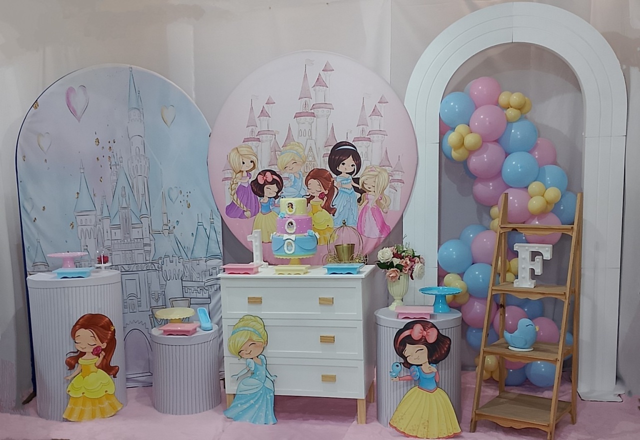 Pegue E Monte Princesas Baby Luxo 1 - Realize Decorações