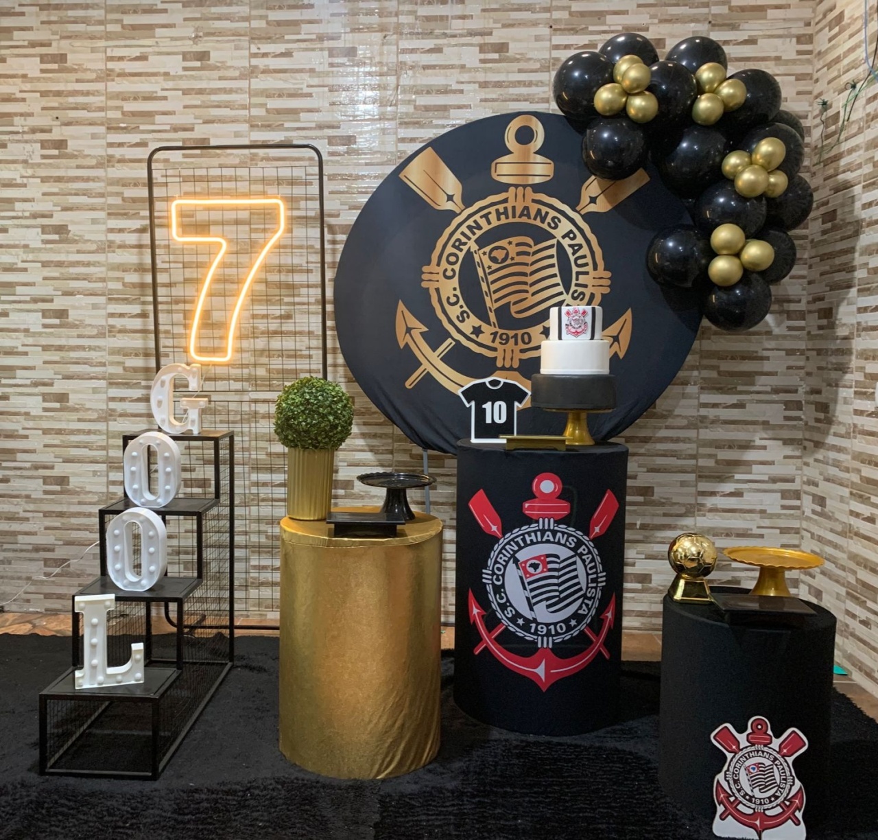 Pegue E Monte Corinthians Luxo - Realize Decorações