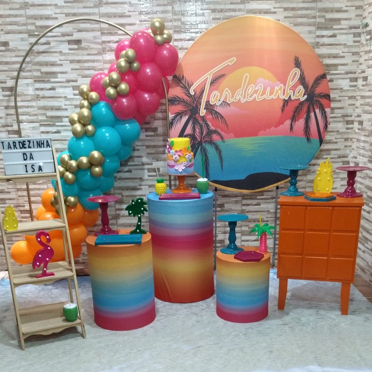 Pegue E Monte Tardezinha Luxo - Realize Decorações