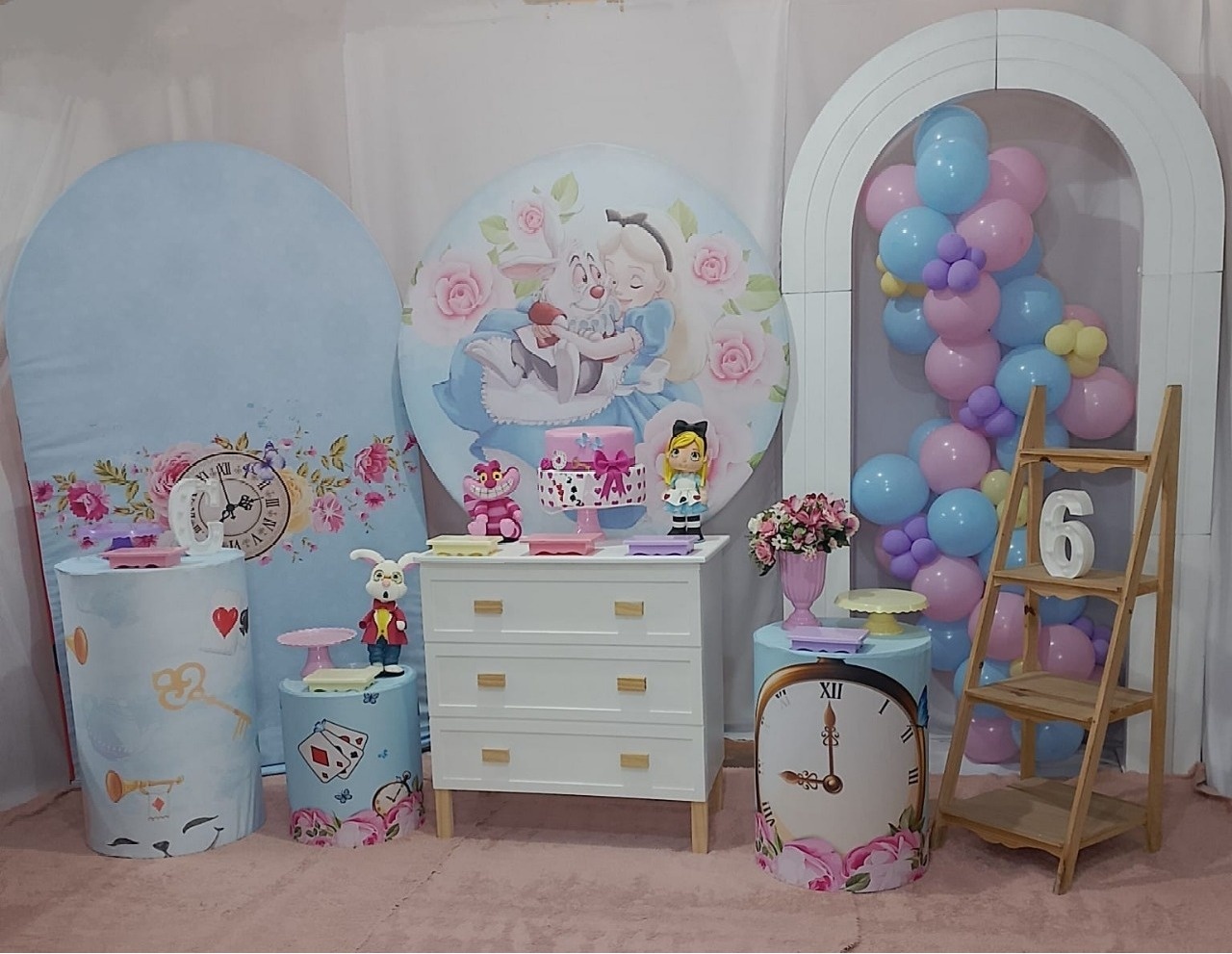 Pegue E Monte Alice Mega Luxo - Realize Decorações