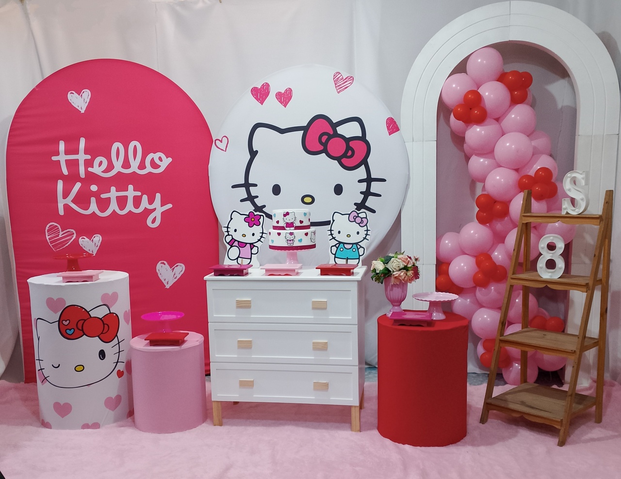 Pegue E Monte Hello Kitty Luxo 2 - Realize Decorações