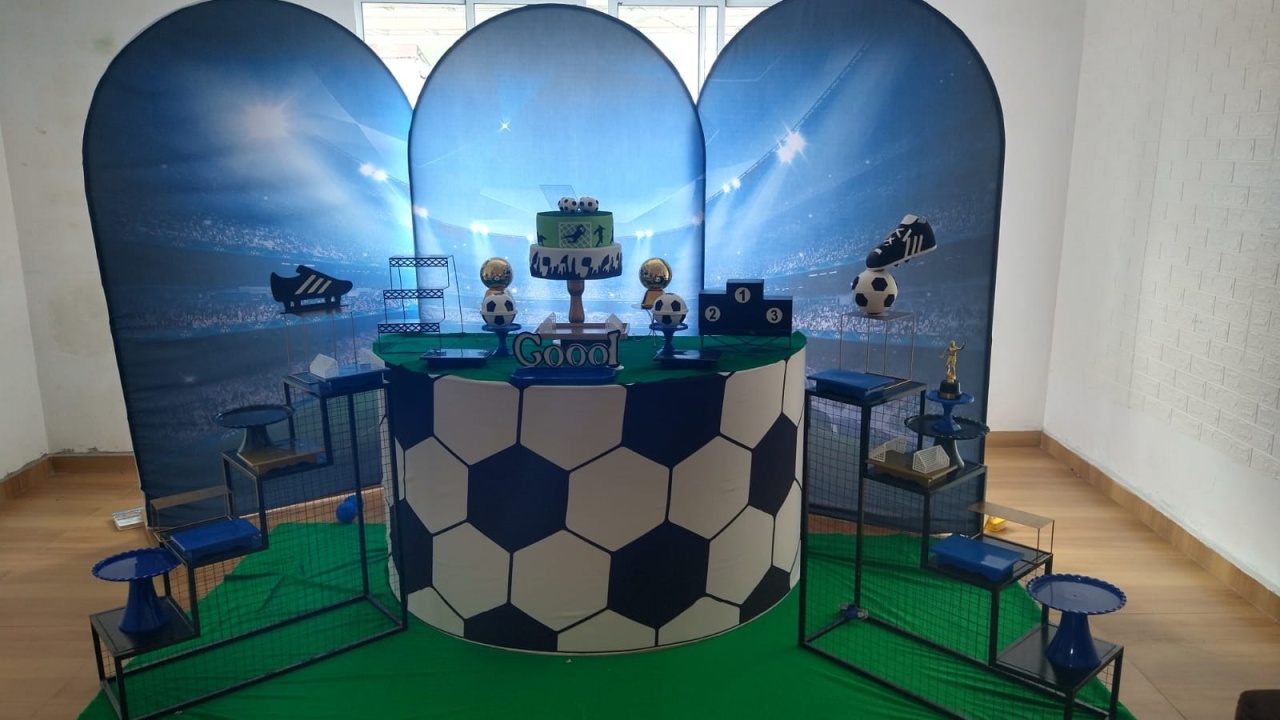 Pegue E Monte Futebol Luxo - Realize Decorações