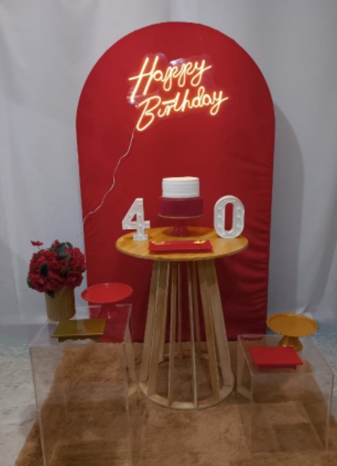 Pegue E Monte Clássico Vermelho Romano - Realize Decorações