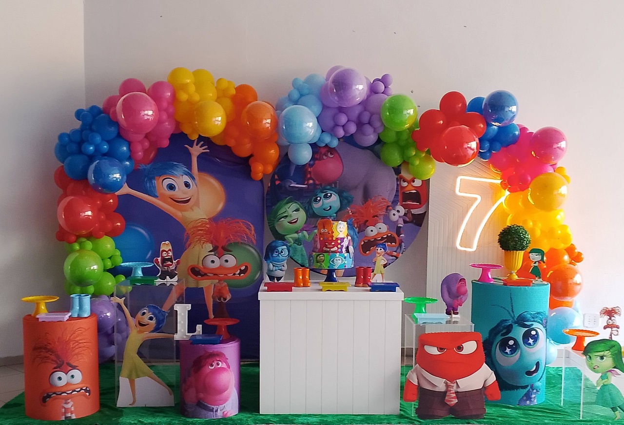 Pegue E Monte Divertidamente 2 Luxo 1 - Realize Decorações