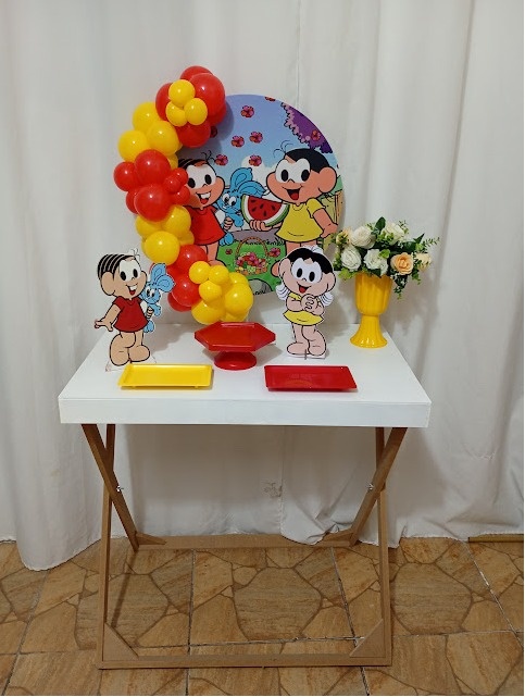 Mônica E Magali - Festa Na Mesa Com Mesa Cavalete  - Juntosparasempre 