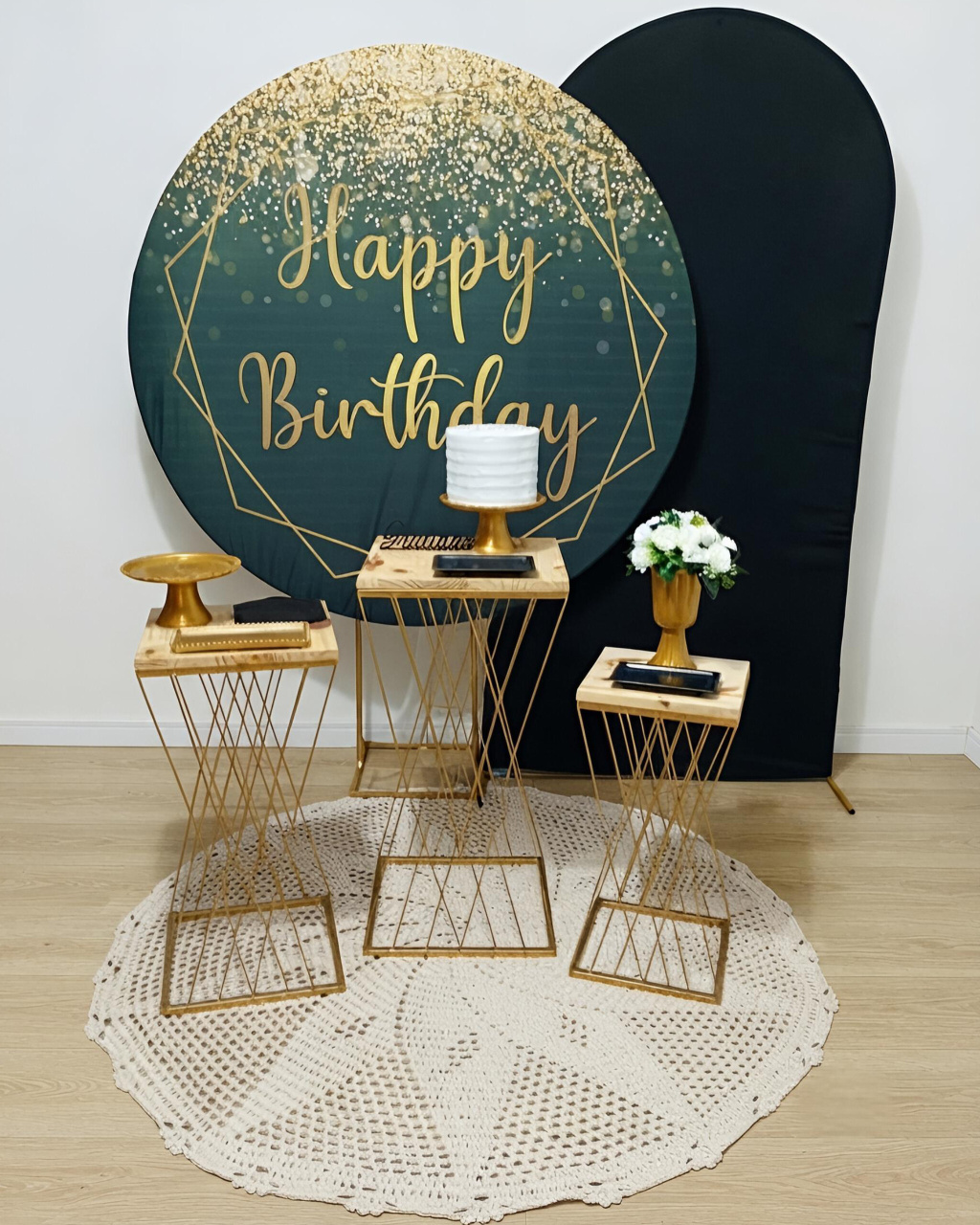 Happy Birthday Preto E Dourado - Composição - Juntosparasempre 