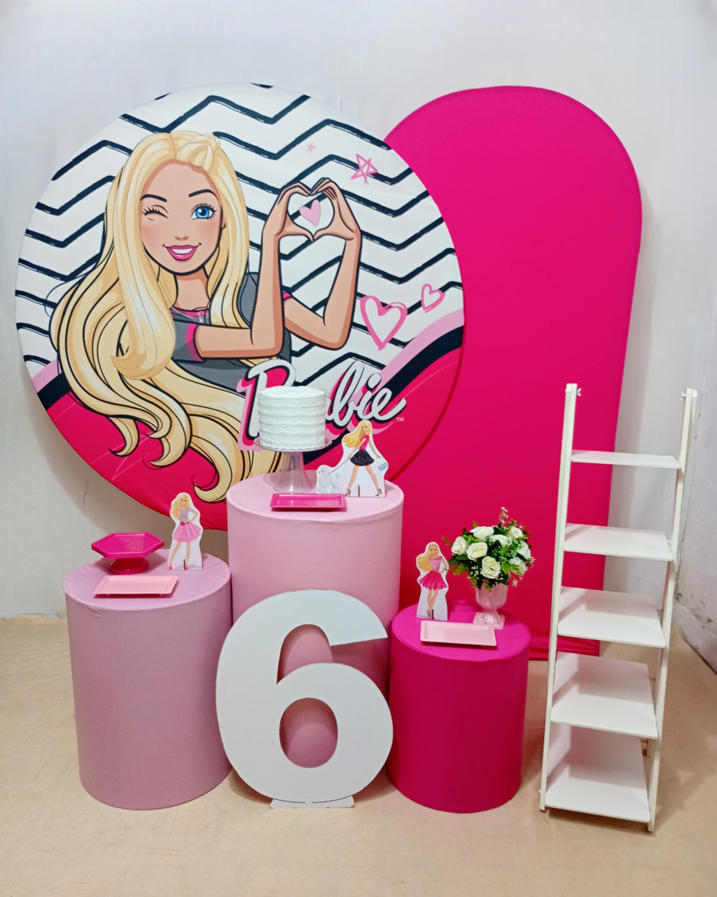 Barbie - Kit Felizes Para Sempre + Escadinha E Numero - Juntosparasempre 