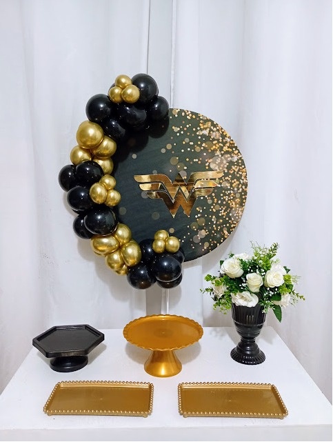 Mulher Maravilha Adulto - Festa Na Mesa  - Juntosparasempre 