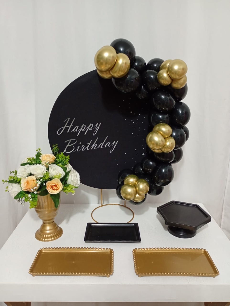 Happy Birthday Preto Com Dourado  - Juntosparasempre 