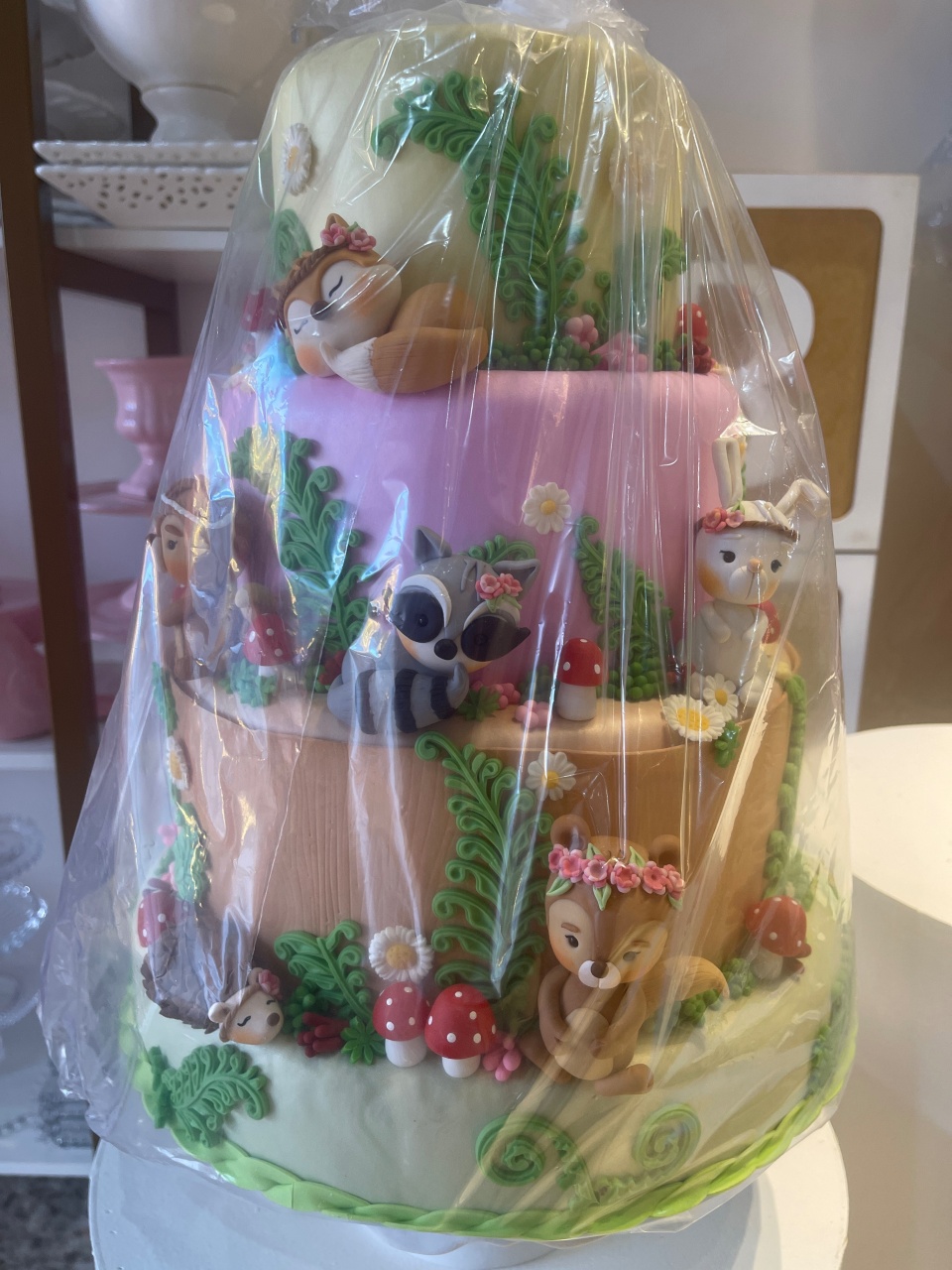 Bolo Fake Floresta Encantada - Grace Festas Store 